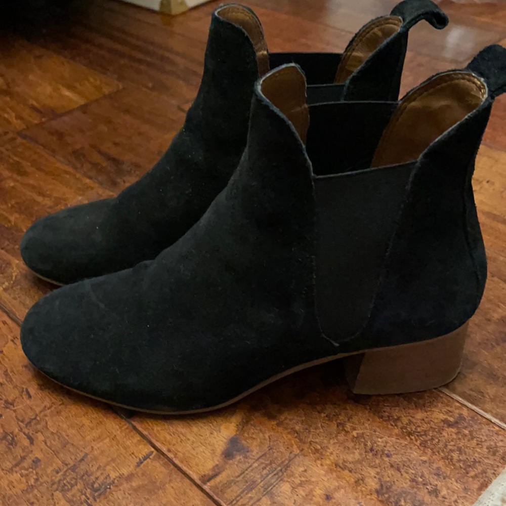 Black ankle boots